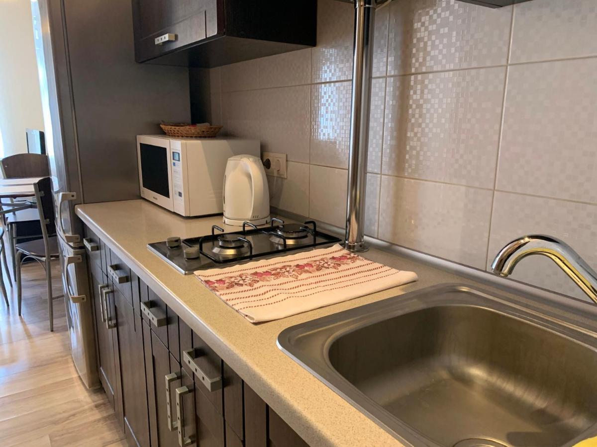 Excellent Apartment In The Center Of Odessa Buitenkant foto