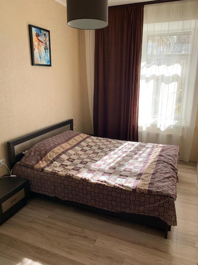 Excellent Apartment In The Center Of Odessa Buitenkant foto