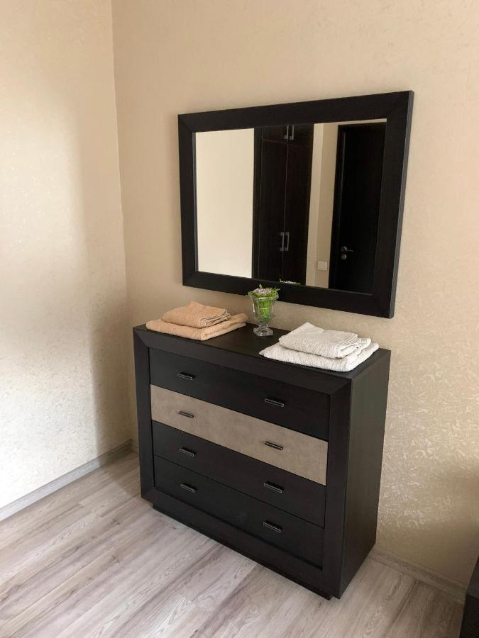Excellent Apartment In The Center Of Odessa Buitenkant foto